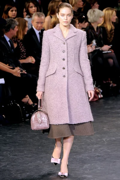 Look 5